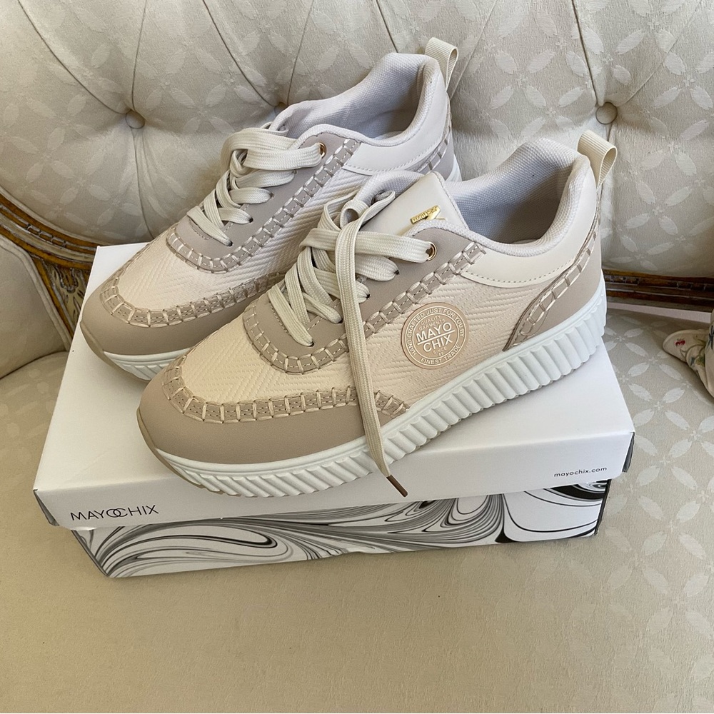 Beige Sneakers for Women New size 8.5